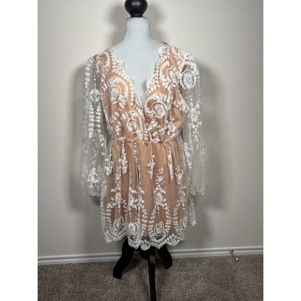 Boohoo Long Sleeve BOHO Style - Wedding Cocktail White Embroidered Dress Size 22